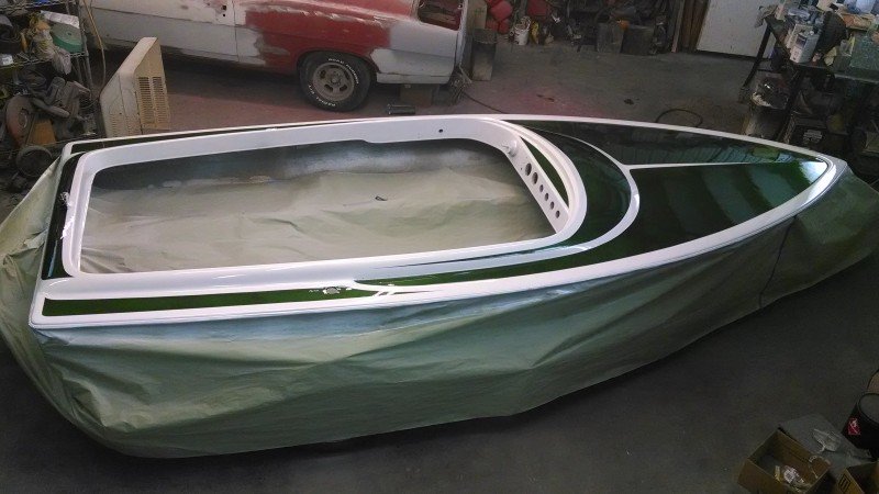 jet boat with moss green metal flake and white pearl